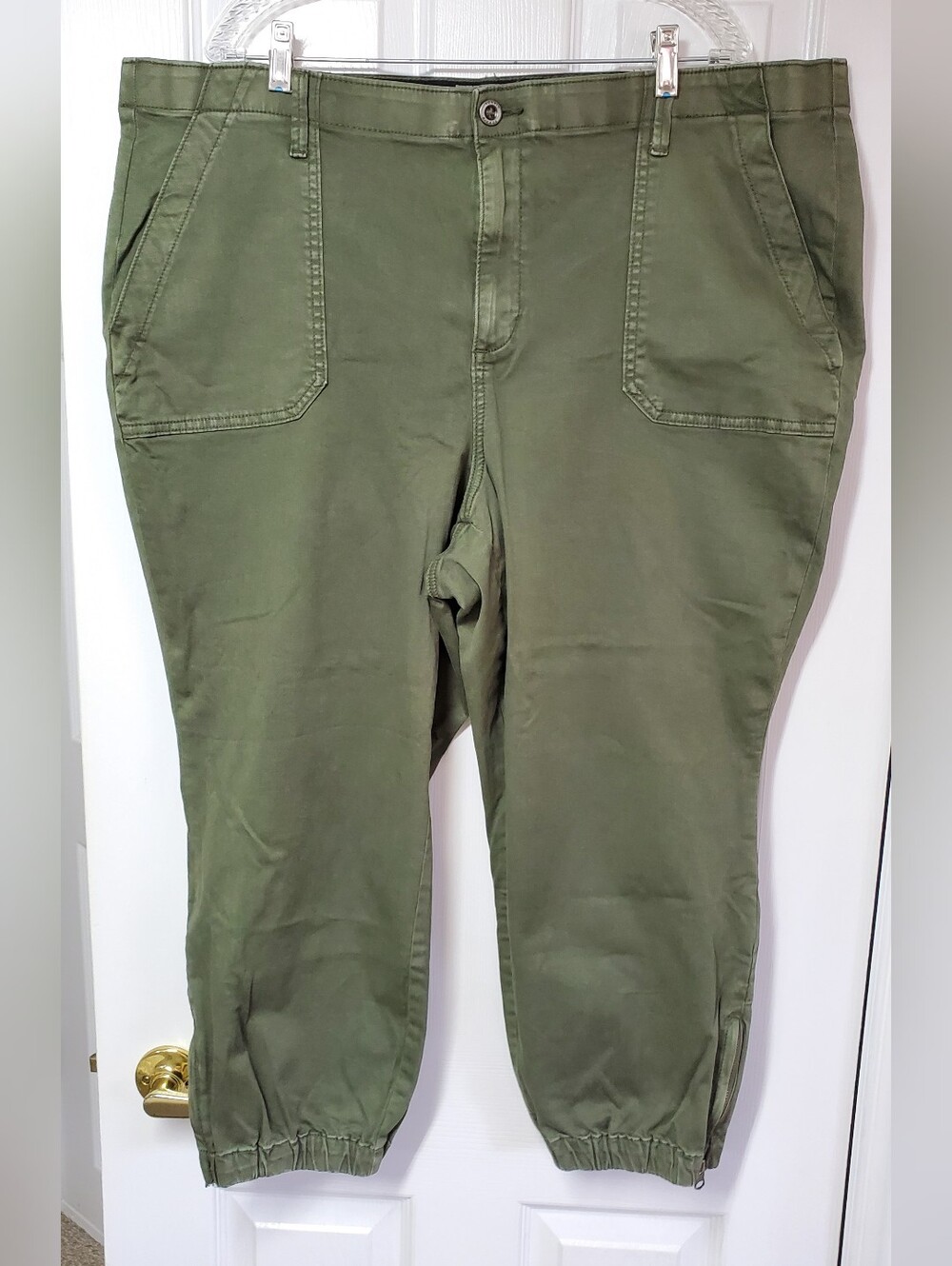 torrid Olive Green "Jogger Style" Pants